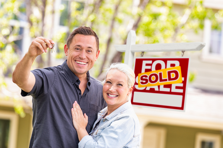 Evansville home sold fast — celebration with SOLD sign